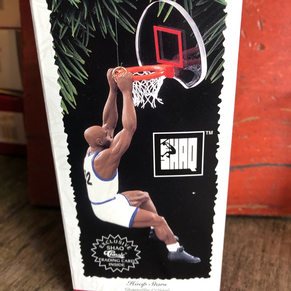 Shaq basketball 1995 hallmark ornament MIB - Picture 2 of 6